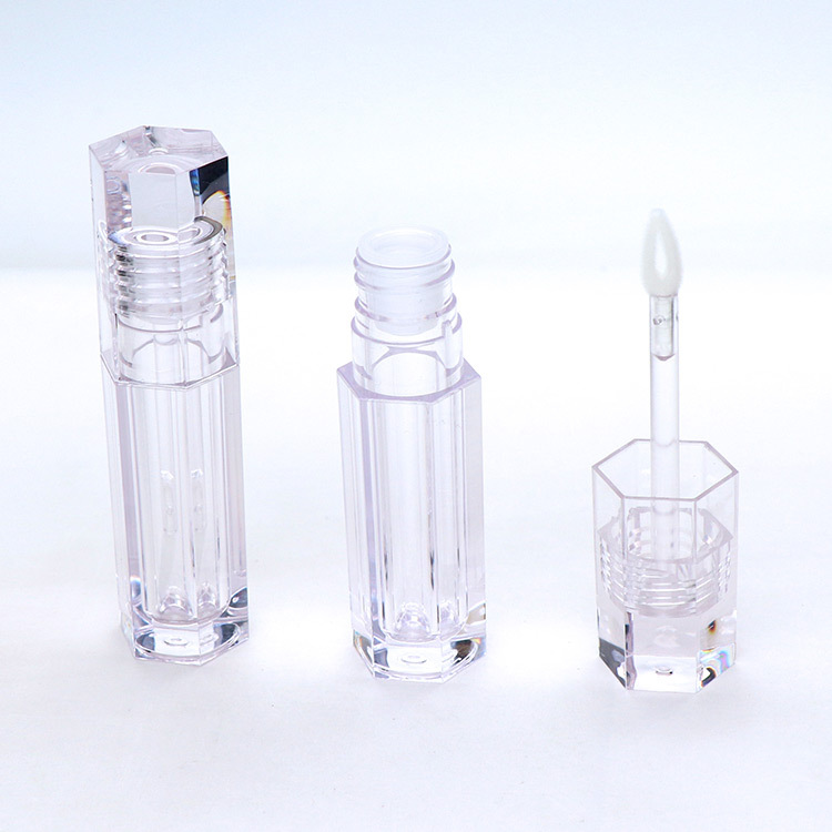 4.8ml lip gloss tube (BYZ076)